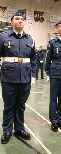 Les Cadets de l'air de Thetford nouvellement localisés au centre-ville